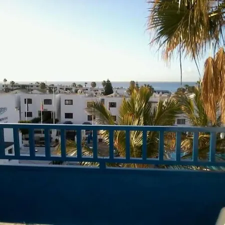 Puerto Del Carmen Sleeps 2 Pool Wifi アパート プエルト・デル・カルメン